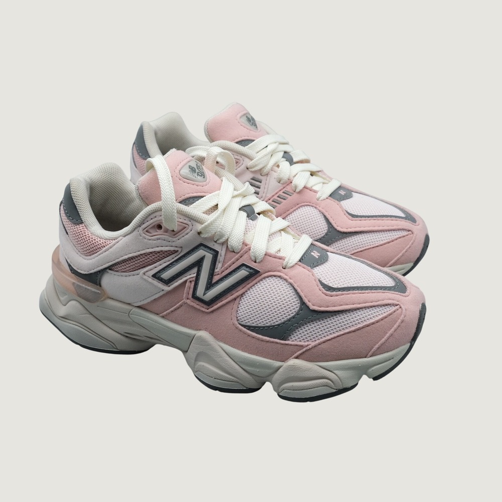 New Balance 9060 Sneakers Kids 5 Women 6.5 Pink Granite Grey Chunky GC9060EA